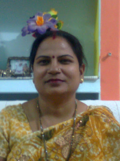 Sarla Prakash Photo 4