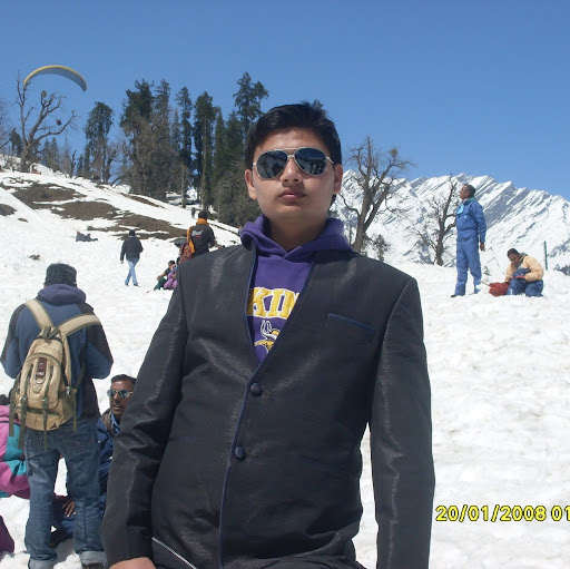 Faizan Husain Photo 4